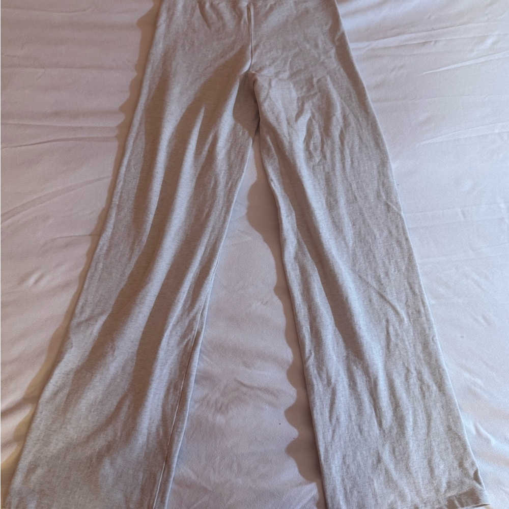 Gray Wide-Leg Pants(Pricilla brandy Melville)
